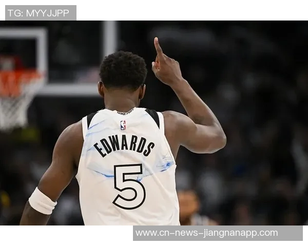 芬奇谈球队表现：对手速度被过于尊重持球压迫需加强